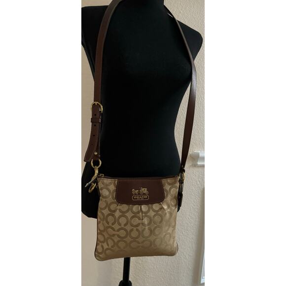 Coach Signature Madison Op Art Crossbody vintage bag - Picture 1 of 6